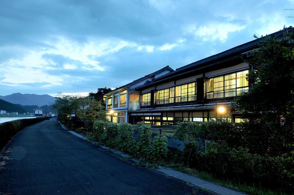 Hitoyoshi Ryokan Eksteriør bilde
